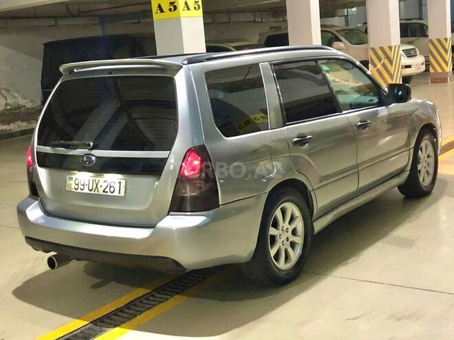 Subaru Forester 2006, 235,200 km - 2.0 l - Bakı