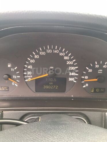 Mercedes E 240 2000, 390,000 km - 2.4 l - Bakı