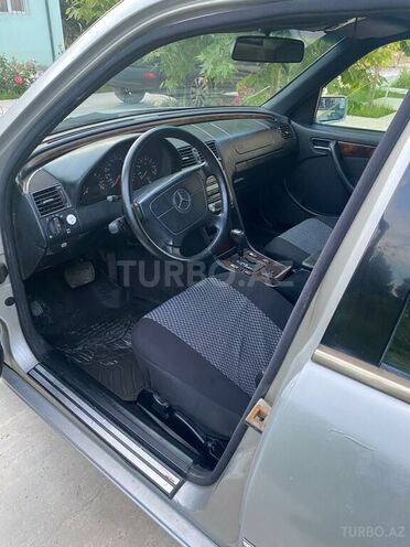 Mercedes C 180 1997, 245,000 km - 1.8 l - Bakı