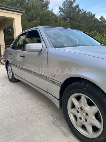 Mercedes C 180 1997, 245,000 km - 1.8 l - Bakı