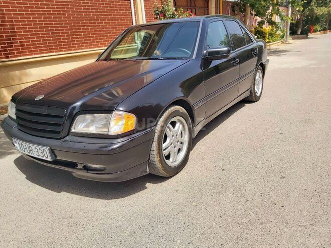 Mercedes C 230 1999, 333,000 km - 2.3 l - Bakı