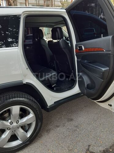 Jeep Grand Cherokee 2012, 132,000 km - 3.6 л - Bakı