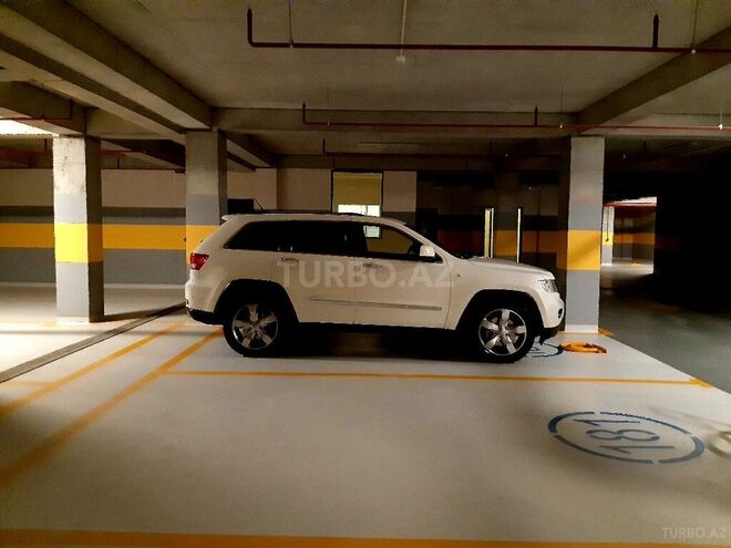 Jeep Grand Cherokee 2012, 132,000 km - 3.6 л - Bakı