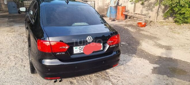 Volkswagen Jetta 2011, 163,348 km - 2.5 l - Bakı