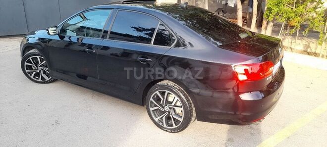 Volkswagen Jetta 2011, 163,348 km - 2.5 l - Bakı