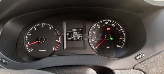 Volkswagen Jetta 2011, 163,348 km - 2.5 l - Bakı