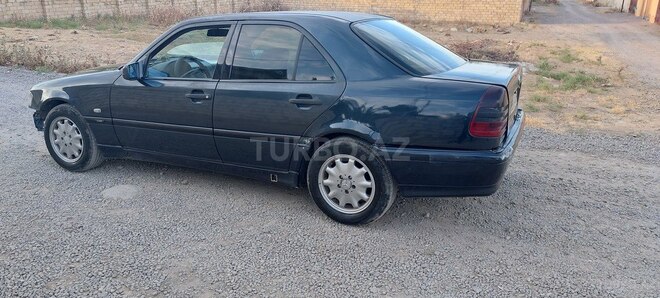 Mercedes C 220 1999, 343,000 km - 2.2 l - Bakı