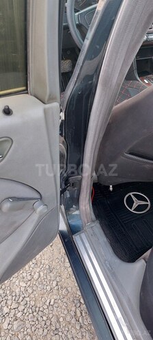 Mercedes C 220 1999, 343,000 km - 2.2 l - Bakı