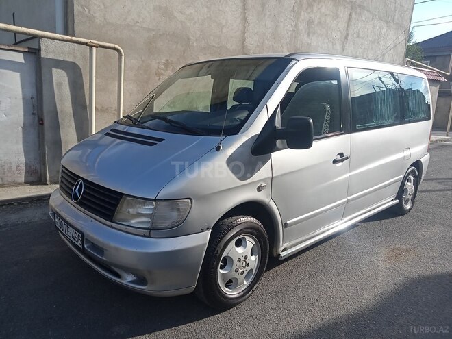 Mercedes Vito 112 2000, 583,000 km - 2.2 l - Quba
