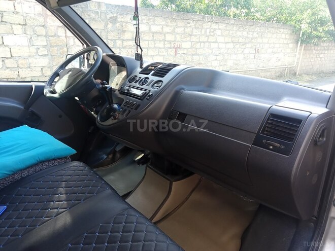 Mercedes Vito 112 2000, 583,000 km - 2.2 l - Quba