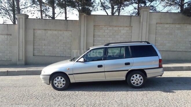 Opel Astra 1997, 487,000 km - 1.6 l - Bakı