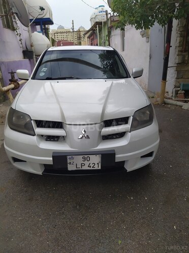 Mitsubishi Airtrek 2003, 240,000 km - 2.0 л - Bakı