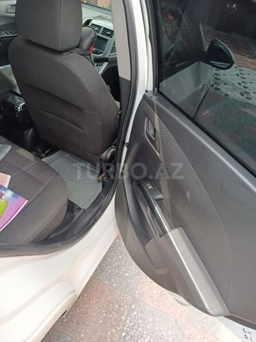 Chevrolet Aveo 2013, 440,000 km - 1.4 l - Bakı