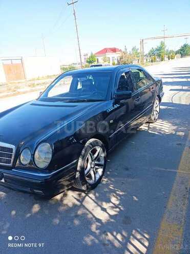 Mercedes E 230 1996, 550,000 km - 2.3 l - Bakı