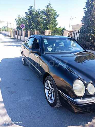 Mercedes E 230 1996, 550,000 km - 2.3 l - Bakı