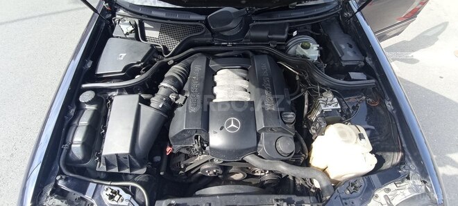 Mercedes E 240 2000, 380,000 km - 2.6 l - Bakı