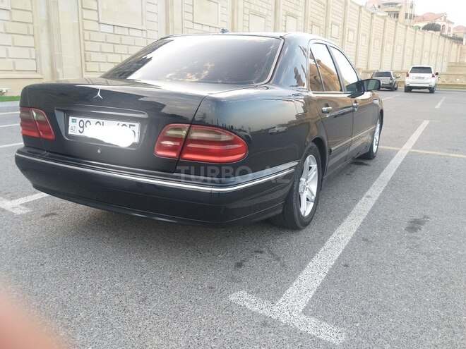 Mercedes E 220 2001, 342,500 km - 2.2 l - Bakı