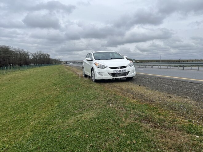 Hyundai Elantra 2013, 12,300 km - 1.8 l - Bakı