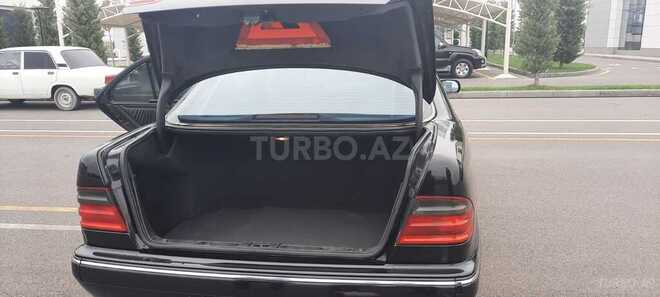 Mercedes E 240 2001, 361,000 km - 2.4 l - Şirvan