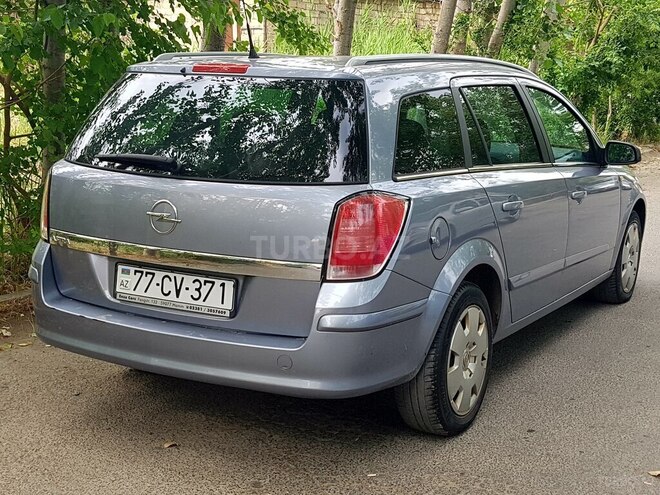 Opel Astra 2004, 163,000 km - 1.4 l - Bakı