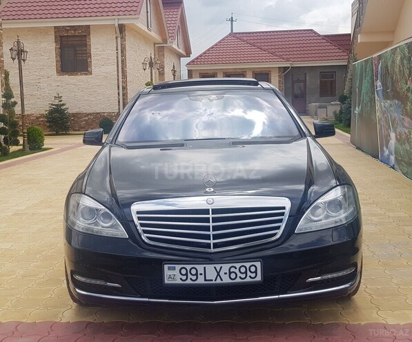 Mercedes S 500 2011, 127,000 km - 4.7 л - Gəncə