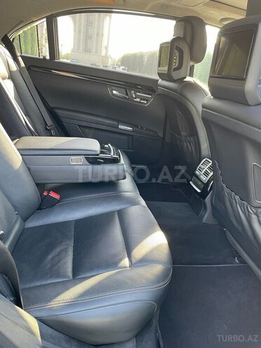 Mercedes S 500 2011, 127,000 km - 4.7 л - Gəncə