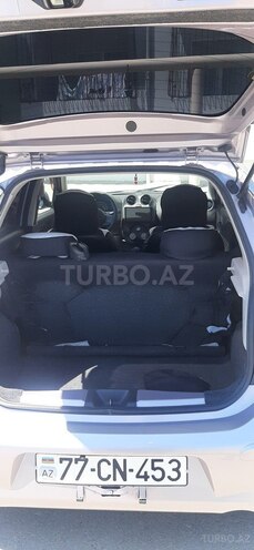 Nissan March 2011, 68,000 km - 1.2 л - Bakı