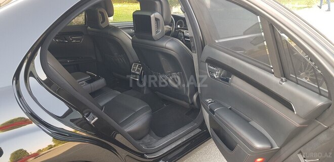 Mercedes S 500 2011, 127,000 km - 4.7 л - Gəncə