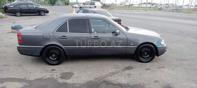 Mercedes C 180 1995, 356,800 km - 1.8 l - Bakı