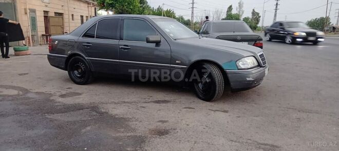 Mercedes C 180 1995, 356,800 km - 1.8 l - Bakı
