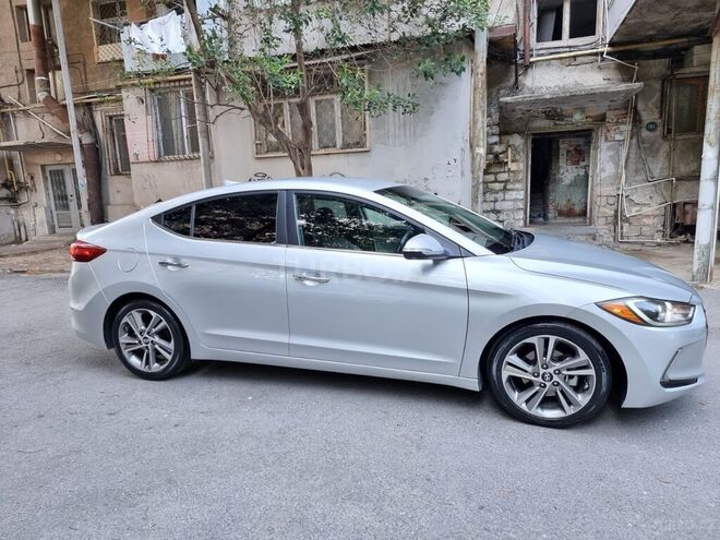 Hyundai Elantra 2016, 76,000 km - 2.0 l - Bakı