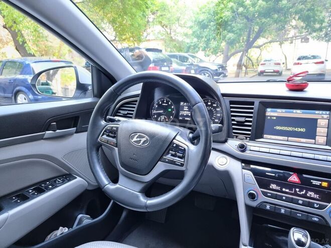 Hyundai Elantra 2016, 76,000 km - 2.0 l - Bakı
