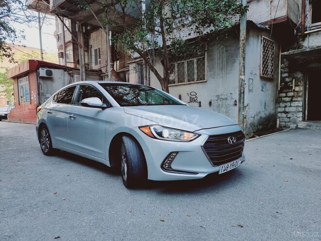 Hyundai Elantra 2016, 76,000 km - 2.0 l - Bakı