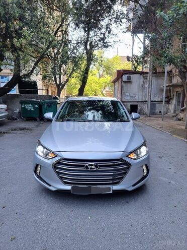Hyundai Elantra 2016, 76,000 km - 2.0 l - Bakı