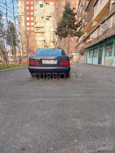 Mercedes E 230 1995, 584,600 km - 2.3 l - Xırdalan