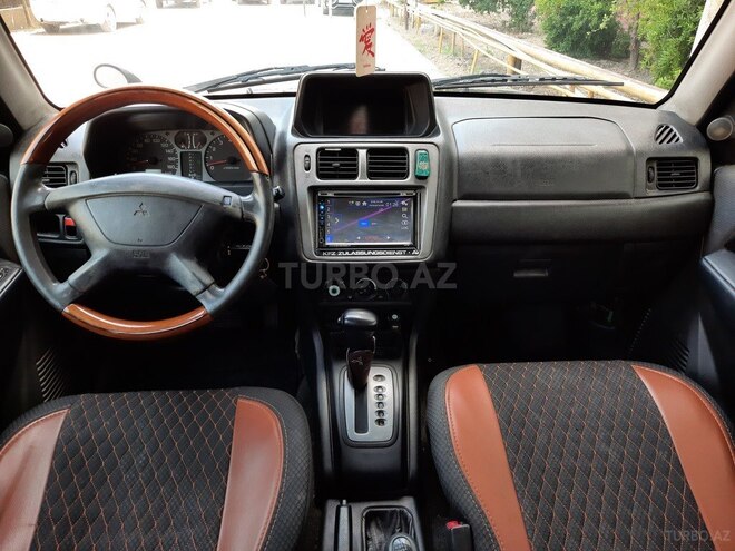 Mitsubishi Pajero io 2001, 227,000 km - 1.8 l - Sumqayıt