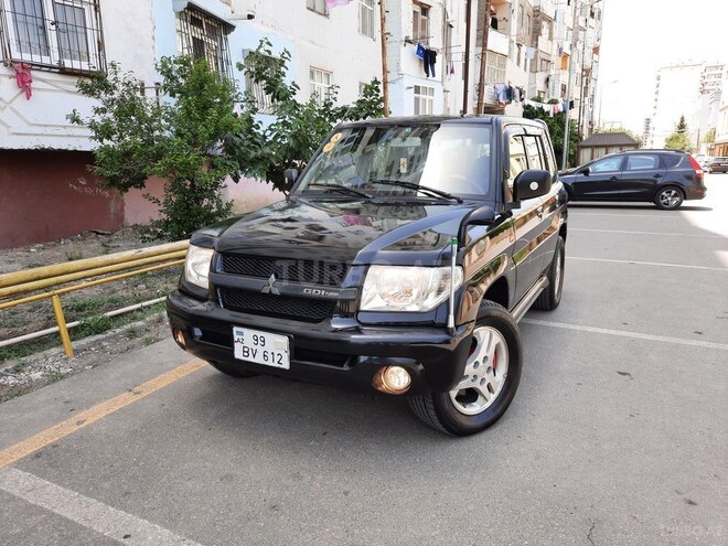 Mitsubishi Pajero io 2001, 227,000 km - 1.8 l - Sumqayıt