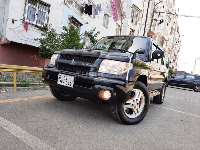 Mitsubishi Pajero io 2001, 227,000 km - 1.8 l - Sumqayıt