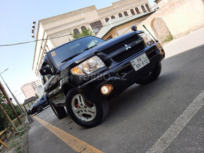 Mitsubishi Pajero io 2001, 227,000 km - 1.8 l - Sumqayıt