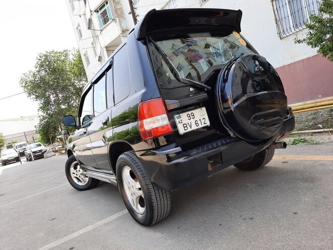 Mitsubishi Pajero io 2001, 227,000 km - 1.8 l - Sumqayıt