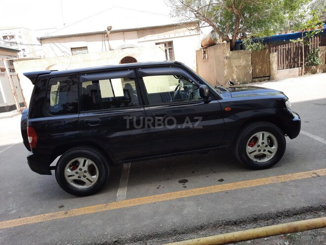 Mitsubishi Pajero io 2001, 227,000 km - 1.8 l - Sumqayıt