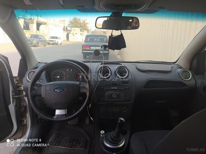 Ford Fiesta 2007, 147,000 km - 1.4 l - Bakı