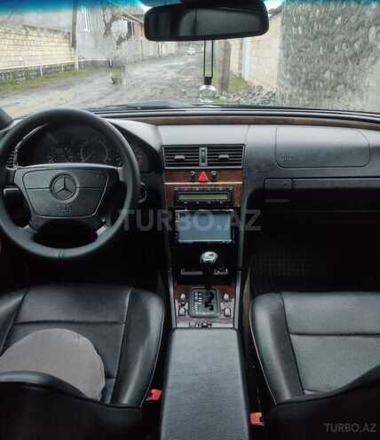 Mercedes C 230 1997, 235,108 km - 2.3 l - Zaqatala