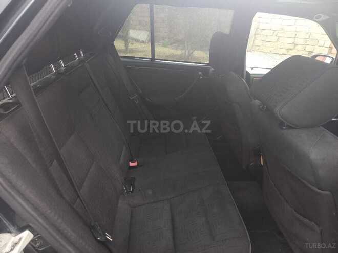 Mercedes C 250 2000, 670,000 km - 2.5 l - Bakı