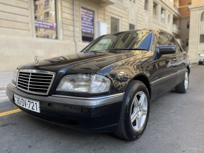 Mercedes C 180 1995, 380,000 km - 1.8 л - Bakı