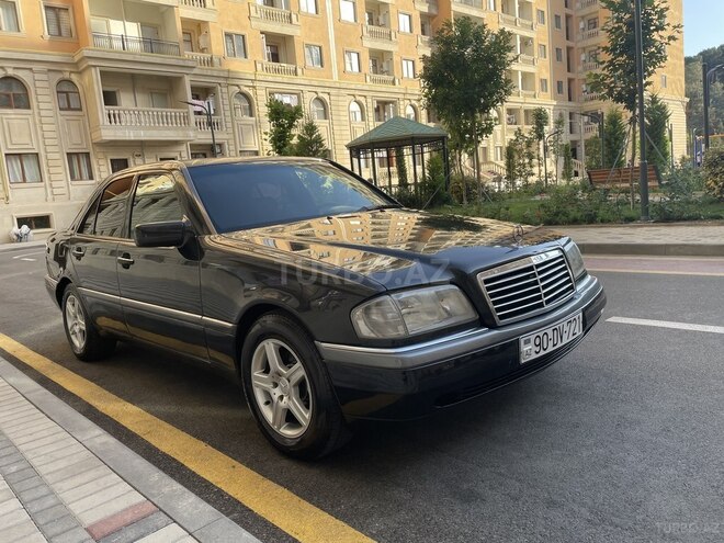 Mercedes C 180 1995, 380,000 km - 1.8 л - Bakı