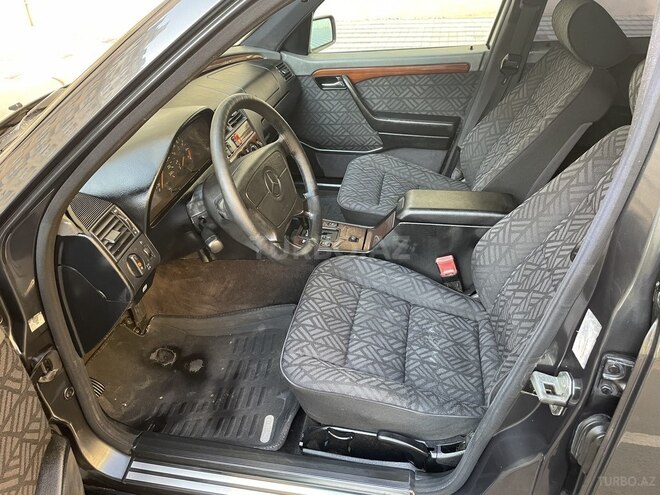 Mercedes C 180 1995, 380,000 km - 1.8 л - Bakı