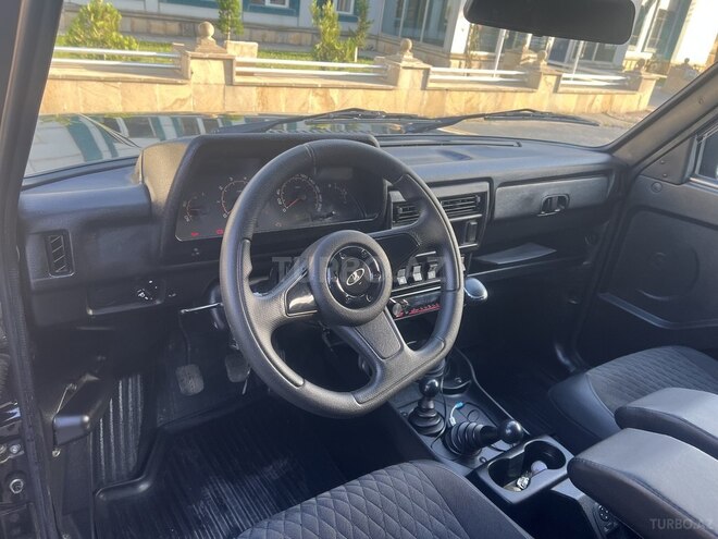 LADA (VAZ) Niva 2019, 25,000 km - 1.7 l - Bakı