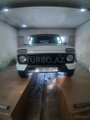 LADA (VAZ) Niva 2014, 117,000 km - 1.7 l - Quba