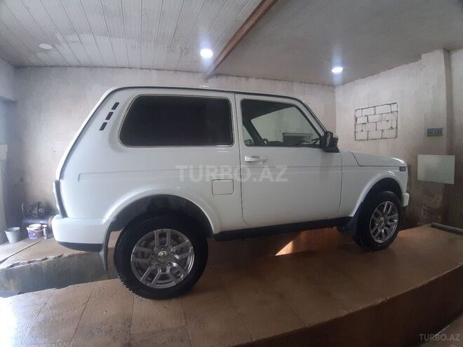 LADA (VAZ) Niva 2014, 117,000 km - 1.7 l - Quba